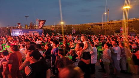 东丽w88优德津夜嘉年华来了，天津又一家夜市周末火爆开街